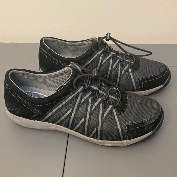 Dansko Shoes - Dansko Women's Honor Comfort Shoes - Size 40W